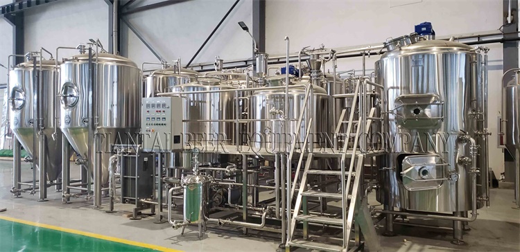 <b>1200L Brewery with combined brewhouse</b>